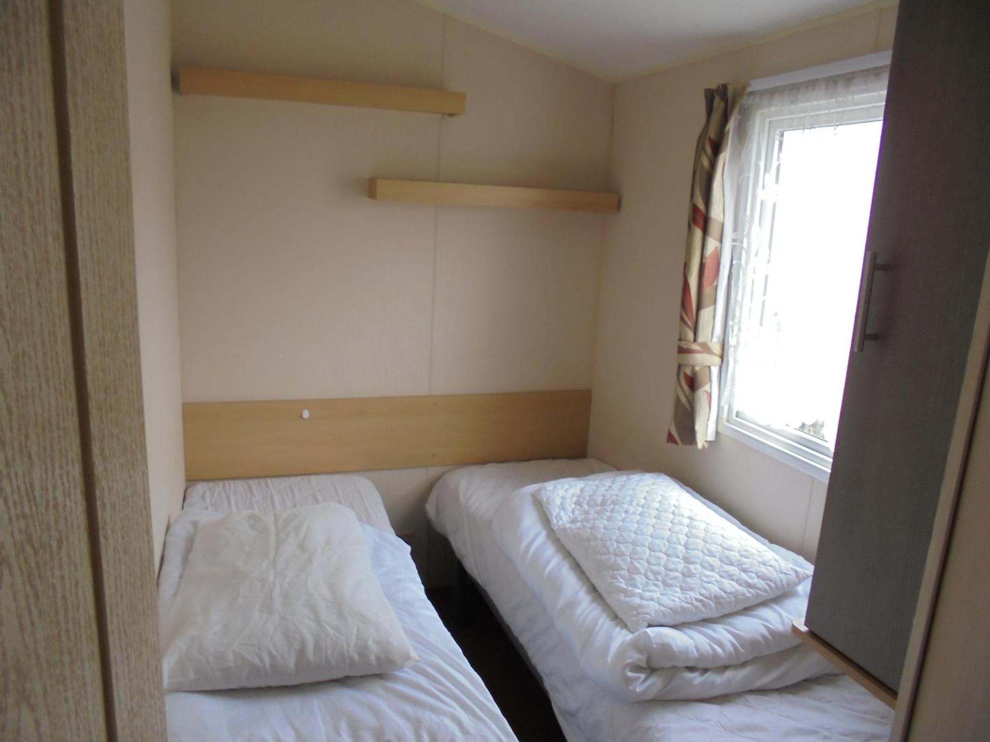 8 Berth On Coastfields Ingoldmells Apartment Bagian luar foto